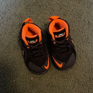 Nike Lebron 12 Multicolor sneakers size 5C